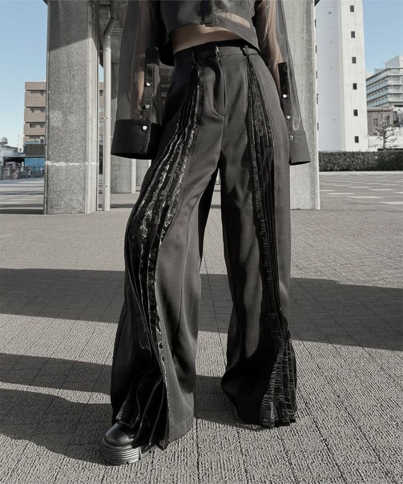 Sheer pleated switching wide pants