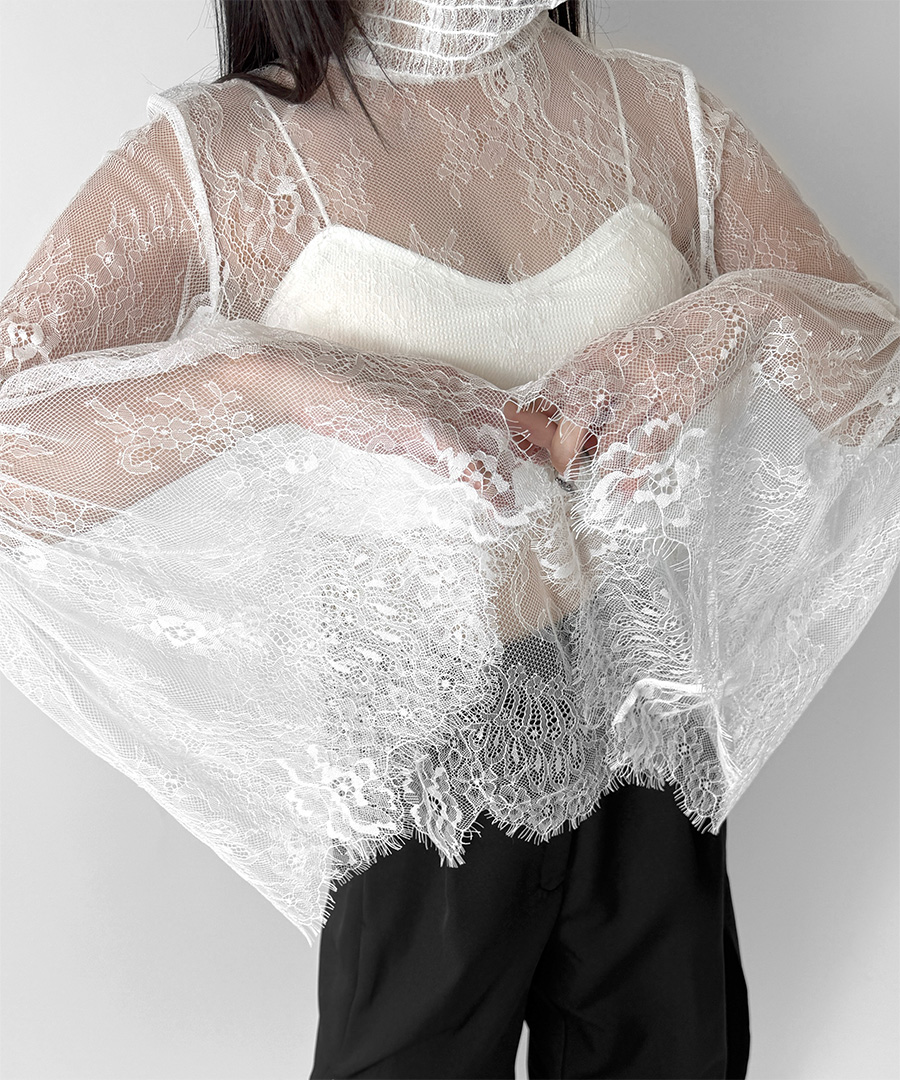 Trumpet sleeve lace tops