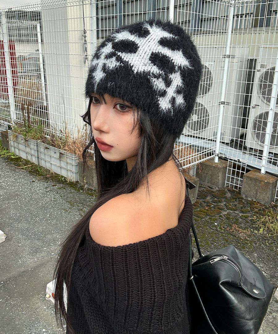 ニット帽　ビーニー　クロス　クロスモチーフ ニット帽 ニットキャップ 「Never mind the XU」cross beanie